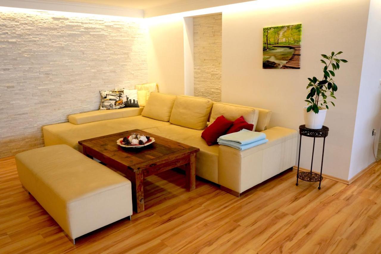 Dreamly Suites Oslip エクステリア 写真